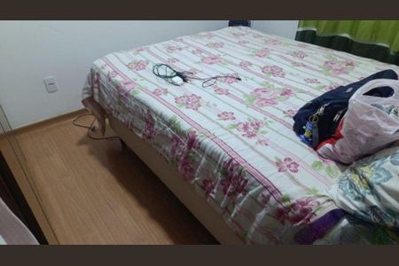 Quarto de apartamento à venda com 2 quartos, 48m² em Tres Barras, Contagem