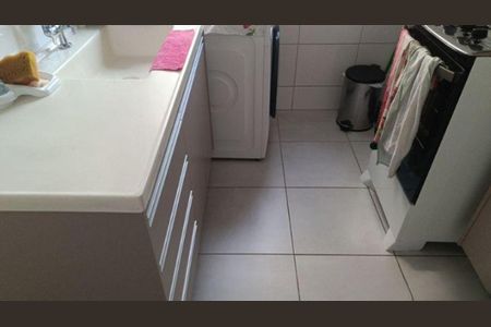 Apartamento à venda com 48m², 2 quartos e 2 vagasCozinha