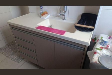 Apartamento à venda com 48m², 2 quartos e 2 vagasCozinha