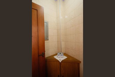Casa à venda com 230m², 4 quartos e 5 vagasLavabo