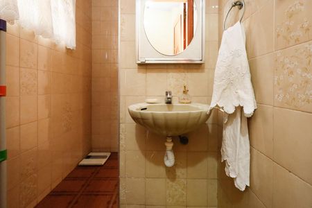 Casa à venda com 230m², 4 quartos e 5 vagasLavabo