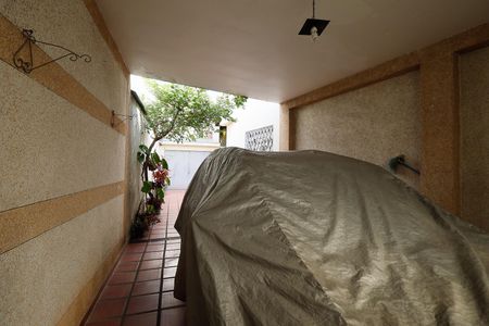 Casa à venda com 230m², 4 quartos e 5 vagasGaragem