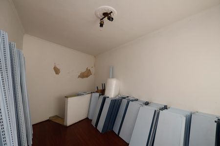 Casa à venda com 230m², 4 quartos e 5 vagasQuarto 4