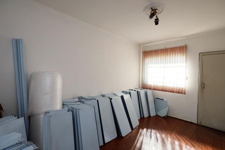 Casa à venda com 230m², 4 quartos e 5 vagasQuarto 4