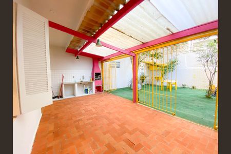 Apartamento à venda com 100m², 2 quartos e sem vaga Apartamento à venda com 100m², 2 quartos e sem vagaArea Gourmet