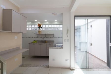 Casa para alugar com 106m², 4 quartos e 2 vagasEdícula - Cozinha