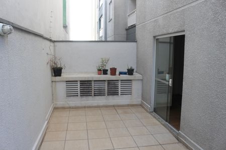 Apartamento para alugar com 110m², 2 quartos e 1 vagaÁrea comum
