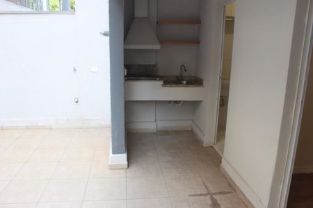 Apartamento para alugar com 110m², 2 quartos e 1 vagaQuintal