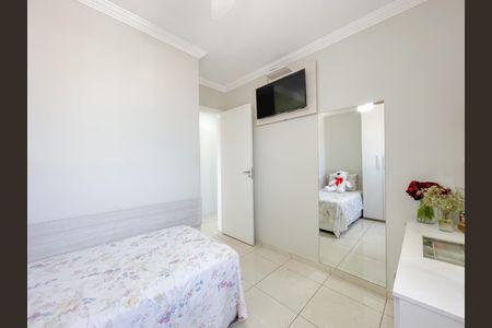 Apartamento à venda com 69m², 3 quartos e 2 vagasQuarto 2