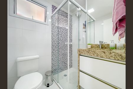 Apartamento à venda com 69m², 3 quartos e 2 vagasBanheiro da Suíte