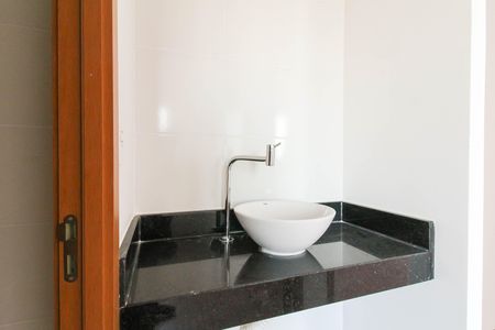 Apartamento para alugar com 40m², 2 quartos e 1 vaga Apartamento para alugar com 40m², 2 quartos e 1 vagaBanheiro
