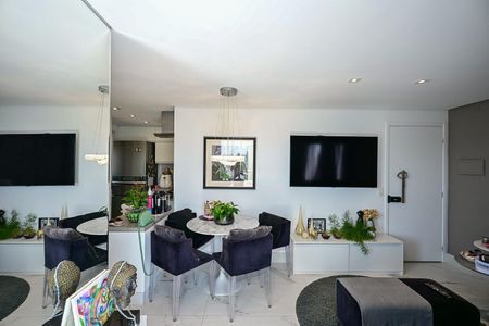 Apartamento à venda com 65m², 3 quartos e 2 vagasSala