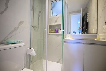 Apartamento à venda com 65m², 3 quartos e 2 vagasBanheiro
