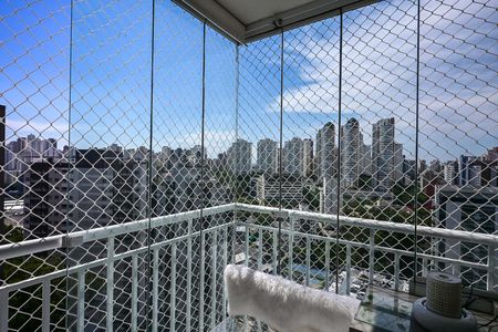 Apartamento à venda com 65m², 3 quartos e 2 vagasVaranda