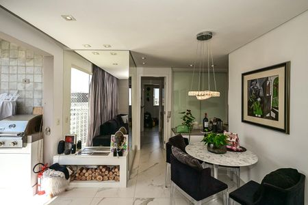 Apartamento à venda com 65m², 3 quartos e 2 vagasSala