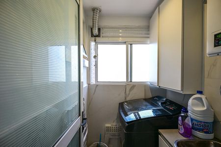 Apartamento à venda com 65m², 3 quartos e 2 vagasÁrea de Serviço 