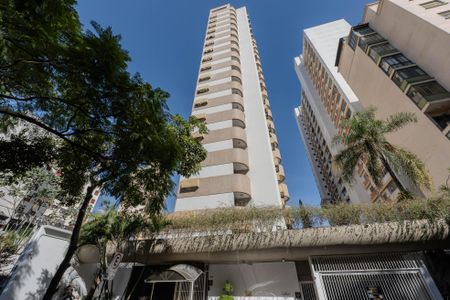 Apartamento para alugar com 96m², 2 quartos e 1 vagaFachada