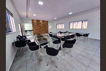 Apartamento para alugar com 41m², 2 quartos e sem vagaÁrea comum - Salão de festas