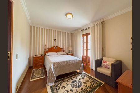 Casa de Condomínio à venda com 4 quartos, 380m² em Residencial Quatro (Alphaville), Santana de Parnaíba