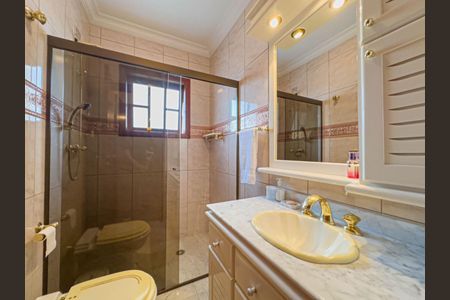 Casa de condomínio à venda com 380m², 4 quartos e 4 vagas