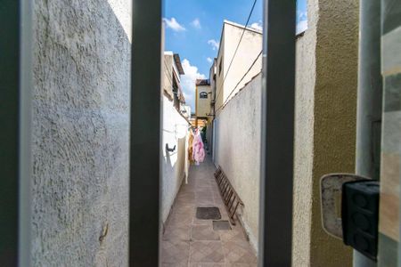 Casa à venda com 400m², 1 quarto e 1 vaga Casa à venda com 400m², 1 quarto e 1 vagaVista da Área de Serviço