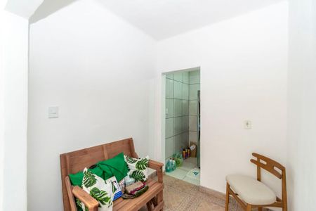 Casa à venda com 400m², 1 quarto e 1 vaga Casa à venda com 400m², 1 quarto e 1 vagaSala