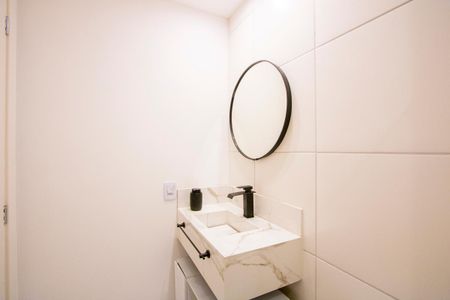 Apartamento para alugar com 37m², 2 quartos e sem vagaBanheiro