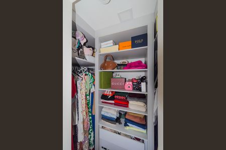 Apartamento à venda com 60m², 2 quartos e 1 vagaCloste do Quarto 2