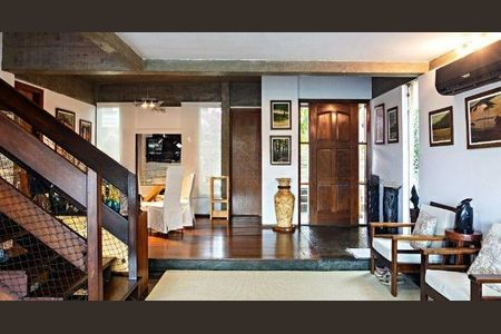 Casa de Condomínio à venda com 3 quartos, 273m² em Alphaville, Santana de Parnaíba