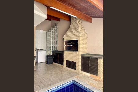 Casa para alugar com 213m², 4 quartos e 5 vagasChurrasqueira