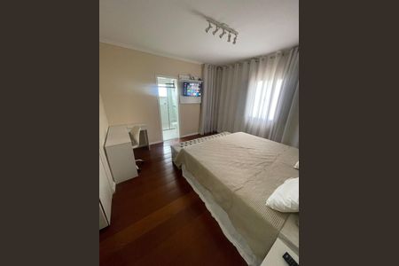 Casa para alugar com 213m², 4 quartos e 5 vagasQuarto