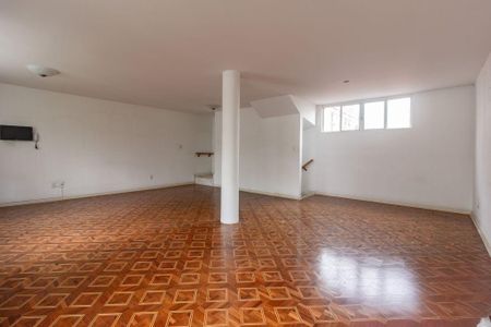 Casa à venda com 3 quartos, 205m² em Pompeia, São Paulo