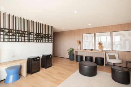 Apartamento à venda com 68m², 2 quartos e 1 vagaÁrea comum - Adega