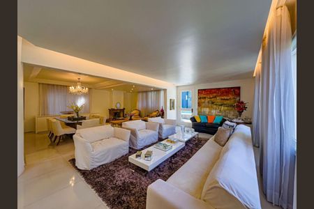 Casa de Condomínio à venda com 4 quartos, 500m² em Alphaville, Santana de Parnaíba