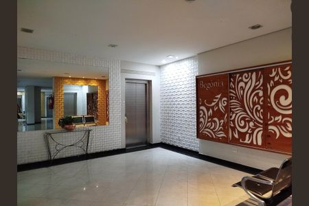 Apartamento para alugar com 75m², 3 quartos e 2 vagasHall social