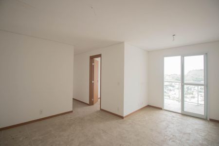Sala de apartamento para alugar com 3 quartos, 65m² em Mutondo, São Gonçalo