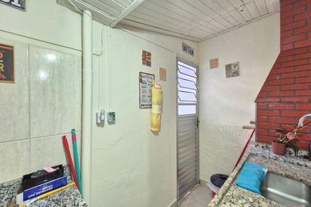 Casa à venda com 70m², 2 quartos e 2 vagasÁrea comum - Churrasqueira