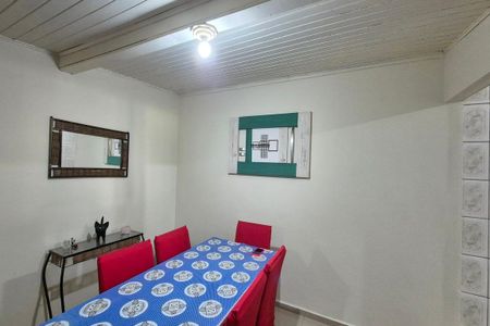 Casa à venda com 70m², 2 quartos e 2 vagasCopa 