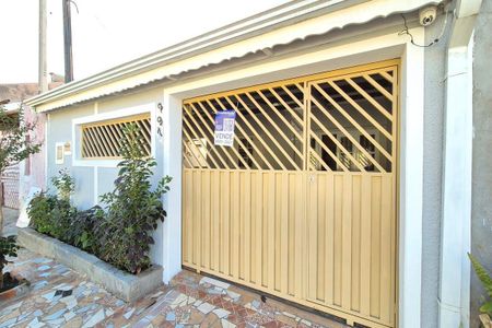 Casa à venda com 70m², 2 quartos e 2 vagasFachada do Prédio