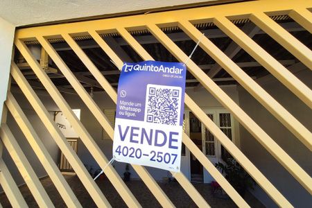 Casa à venda com 70m², 2 quartos e 2 vagasPlaca Instalada 