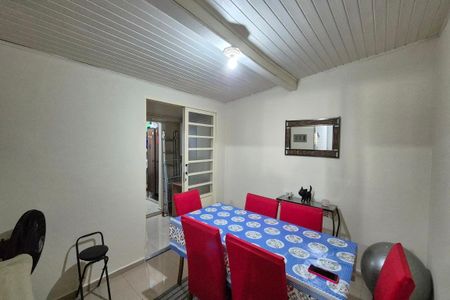 Casa à venda com 70m², 2 quartos e 2 vagasCopa 
