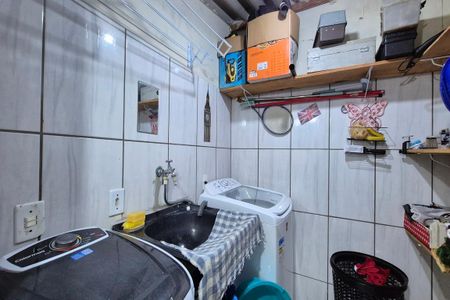 Casa à venda com 70m², 2 quartos e 2 vagasÁrea de Serviço