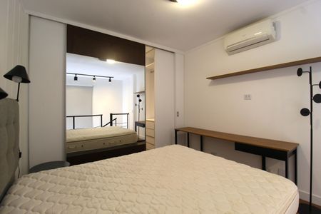 Quarto Suíte de apartamento à venda com 1 quarto, 40m² em Vila Olímpia, São Paulo