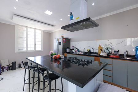 Apartamento à venda com 121m², 2 quartos e sem vagaCozinha