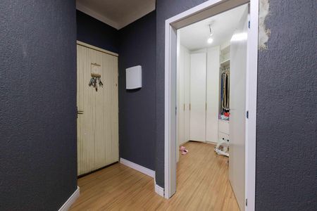 Apartamento à venda com 121m², 2 quartos e sem vagaCorredor