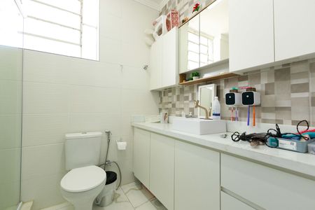 Apartamento à venda com 121m², 2 quartos e sem vagaBanheiro
