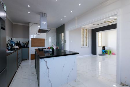 Apartamento à venda com 121m², 2 quartos e sem vagaCozinha