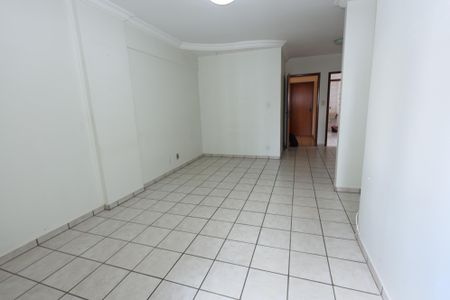 Apartamento para alugar com 120m², 3 quartos e 1 vagaSala