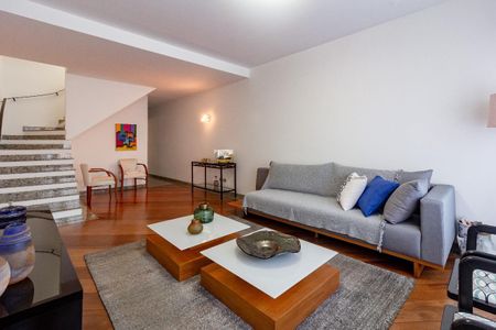 Casa à venda com 188m², 3 quartos e 2 vagas