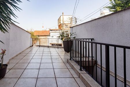 Casa à venda com 188m², 3 quartos e 2 vagas